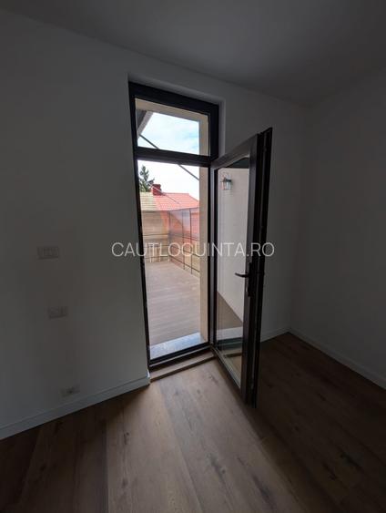 Apartament 5 camere | Barbu Văcărescu | Nemobilat | Centrală | Loc de parcare - 17