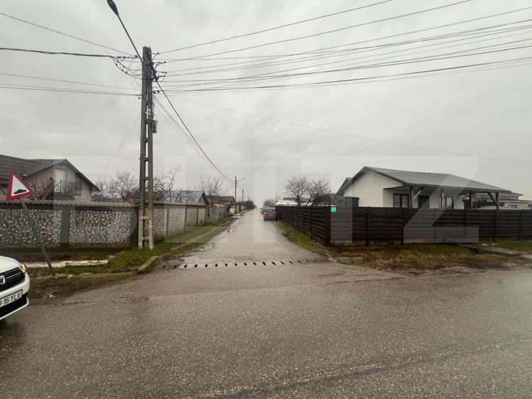 Teren intravilan, 2298 mp, strada Robanesti