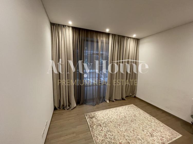 Apartament MODERN cu 3 camere, nemobilat, finisaje lux, parcare, 90mp terasa