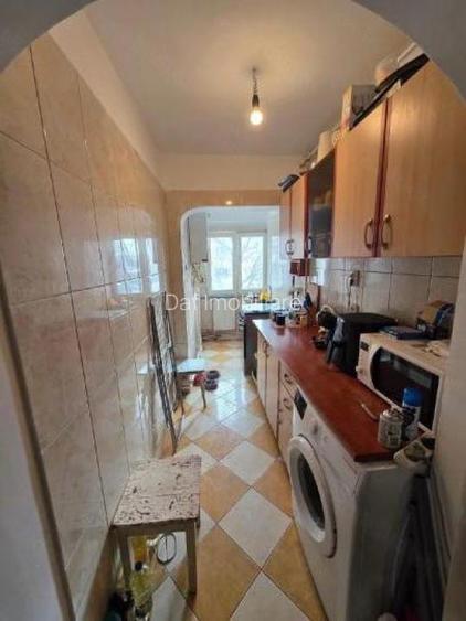 51800 euro -Garsoniera -Dristor- Centrala proprie- bloc 1982 - 4