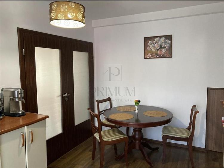 MODERN - DUPLEX SPATIOS - 6 CAM - 3 BAI - 2011 - PARTIAL MOBILAT