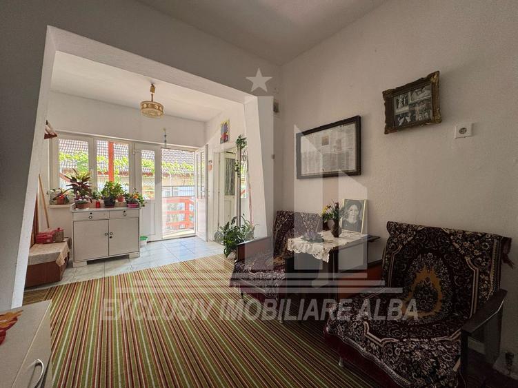 Casa individuala | 8 camere | 440 mp | Toate utilitatile | Maieri