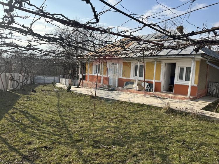 Casă / Vilă cu 3 camere de vânzare