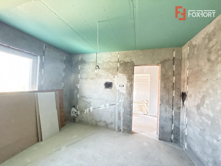Casa individuala cu 5 camere | 501 mp teren | Toate utilitatile | Sacalaz