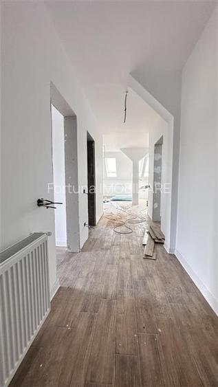 Apartament 3 camere bloc vila - 75 mp + parcare - Tractorul 137500 euro - 6