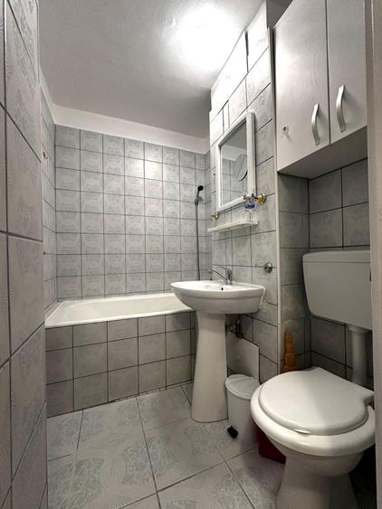 APARTAMENT 2 CAMERE DECOMANDAT ALEEA CETATUIA LUJERULUI