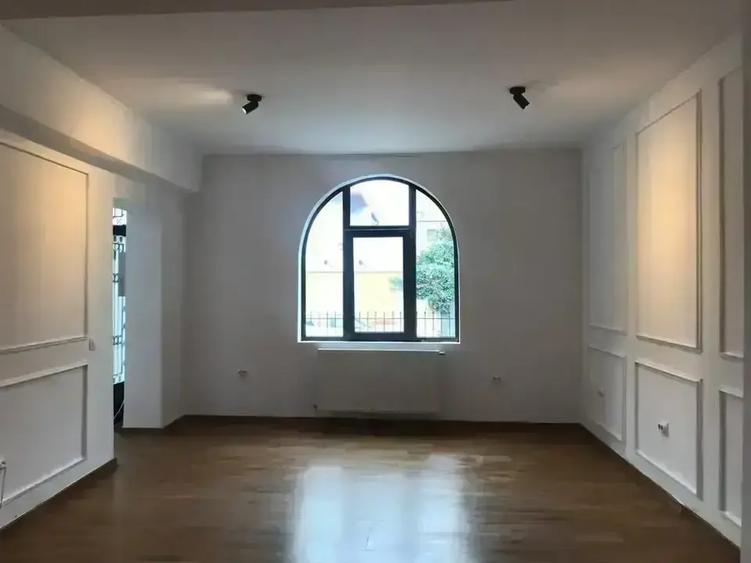 Vilă 8 camere| Kiseleff | Pretabil Birouri