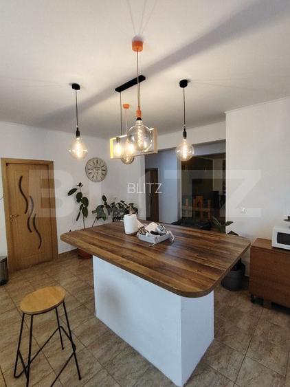 Casa deosebita cu 3 camere si spatiu comercial in Sangeorgiu de Mures - 10
