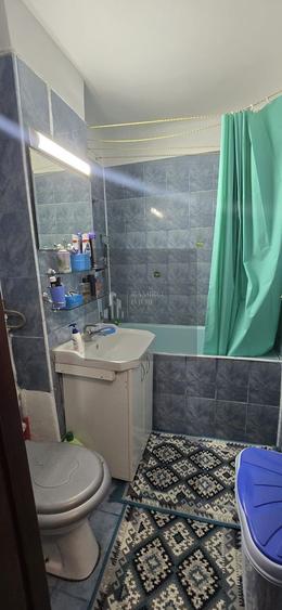 Apartament 2 camere, Titan, decomandat, etaj 1,