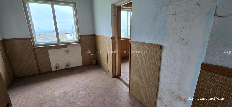 Constructii la strada in Cucorani pe 1 ha de teren - 16
