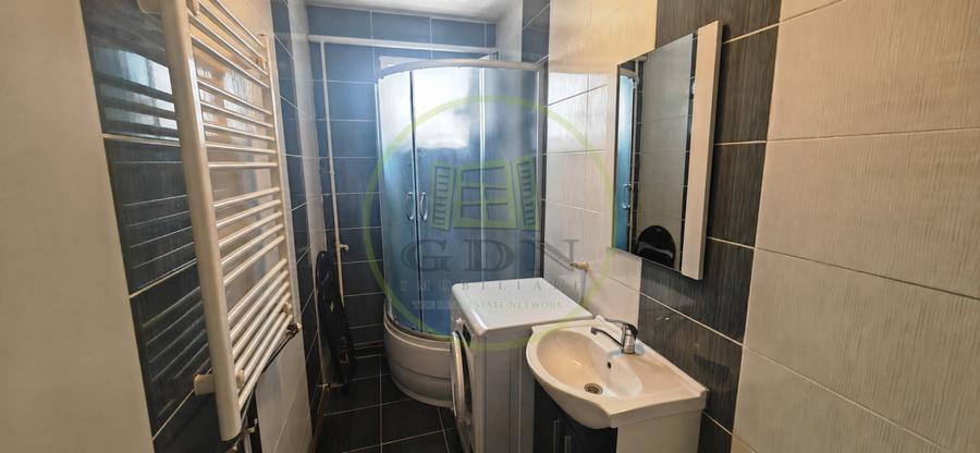 Apartament 2 camere, 41 mp, Craiovita Noua, zona Fortuna