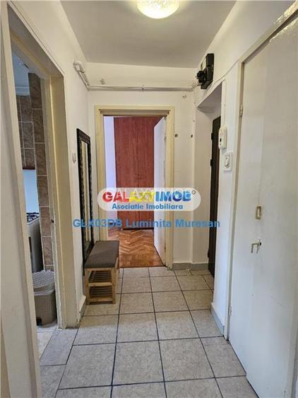 Vanzare apartament 3 camere semidecomandat Targoviste Micro 9 - 22