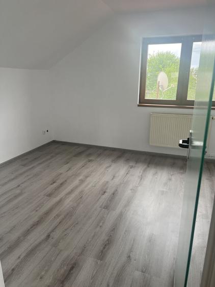 CASA DE VANZARE IN CARTIERUL PRIMAVERII -GIARMATA MARE