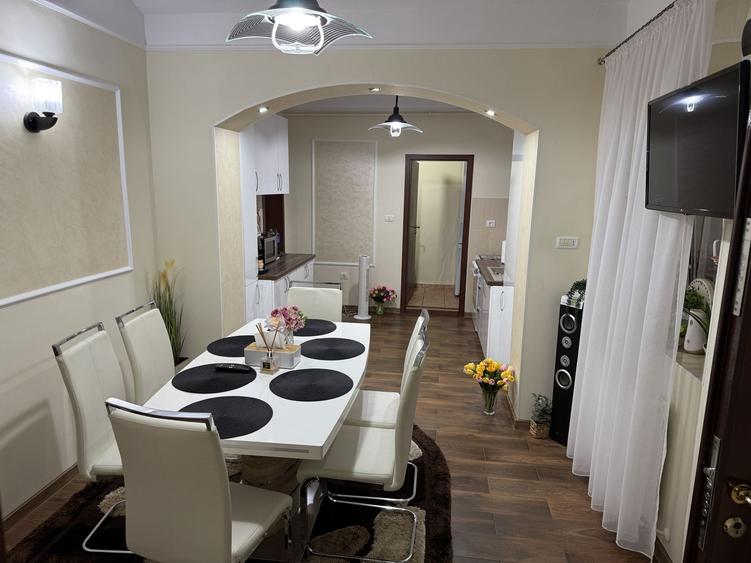 Ap cu 2 camere, 72mp, complet renovat, demisol inalt, zona Bălcescu!