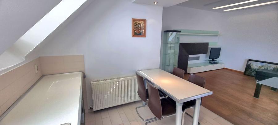 Penthouse zona Universitate, complet mobilat și utilat, terasă mare, bloc NOU