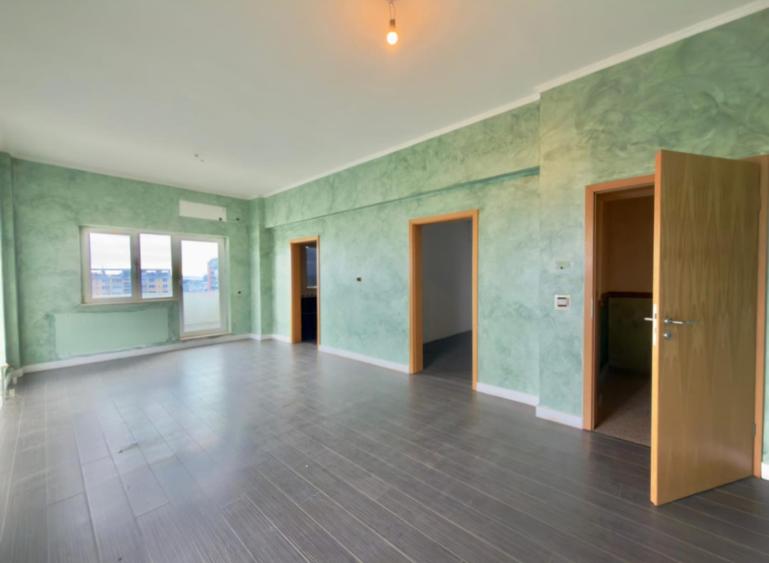 PENTHOUSE EXCLUSIVIST ÎN INIMA CRAIOVEI | 317 mp utili + 393 mp terase, Centru