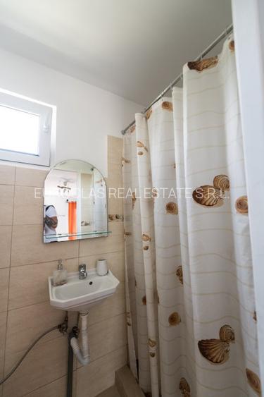 Exclusiv! Pensiune 6 camere - Vama Veche - Centru - 239.000 euro (Cod E8) - 42