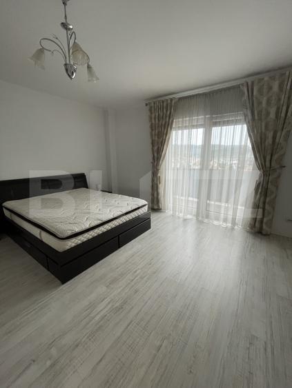Apartament de inchiriat, 3 camere, 120 mp, parcare subterana, zona Crinilor