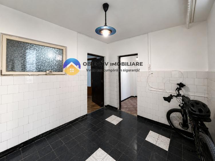 Apartament 3 camere- cartier Maratei , Bdul. Traian.