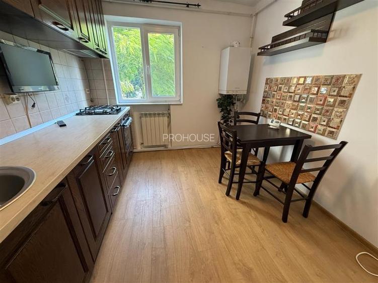 Ultracentral etaj 1, Apartament 4 camere - 6