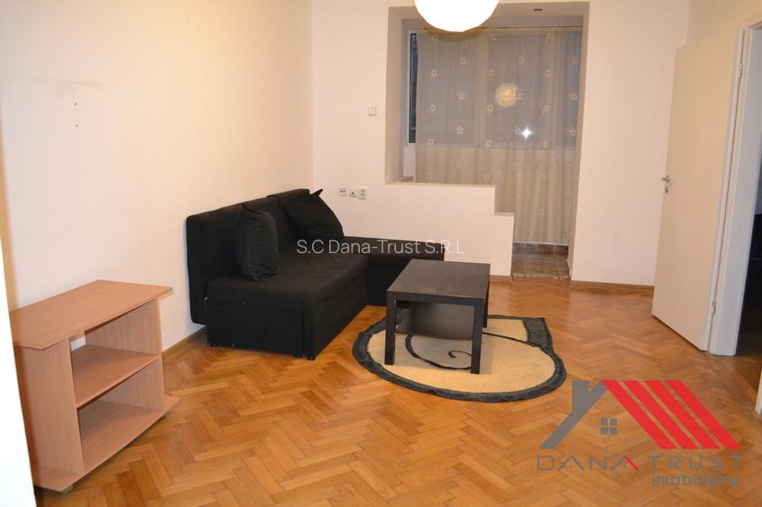 Apartament de închiriat cu 2 camere Ultracentral, strada Eminescu - 2