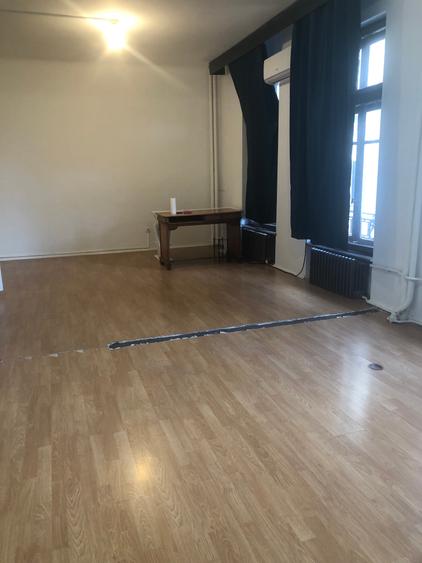 Centrul Vechi, sp.birou, 40mp, et.2, 250Euro/luna