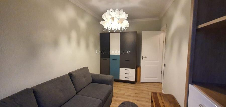 Exclusivitate,Tomis I,3 camere,mobilat/utilat lux,centrala gaz,etaj 4 cu pod