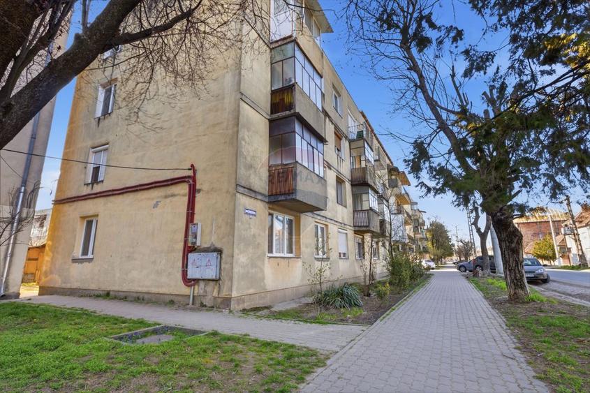 Apartament 2 camere de vanzare in zona Ultracentral, Sebis