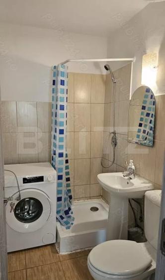 Apartament 2 camere, 40 mp, zona Podu Roș