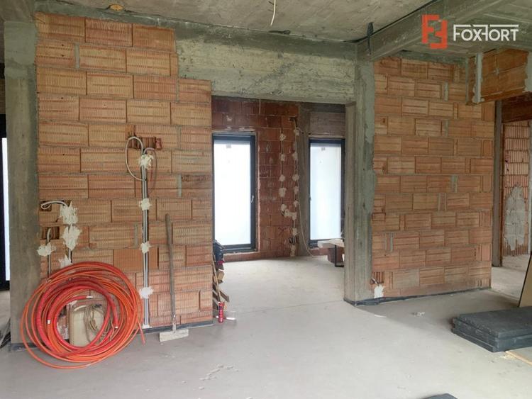 COMISION 0% Casa individuala cu 4 camere la rosu - Zona Girocului