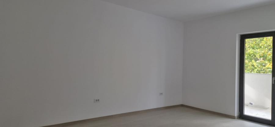 Vand apartament 2 camere, Pitesti, bloc nou, zona Exercitiu, zona linistita, eta