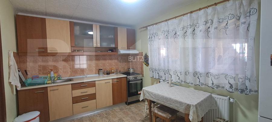 Casă superbă, 5 camere, sat Feldioara, com. Ucea – priveliște la Munții Făgăraș - 4
