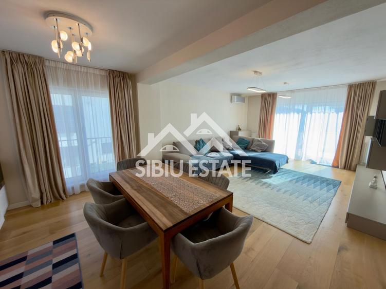 Apartament 4 camere 100 mp cu terasa 40 mp, pod 60 mp, mobilat utilat