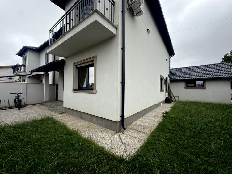 Duplex 5 camere, 140mp utili, 300mp teren in Utvin