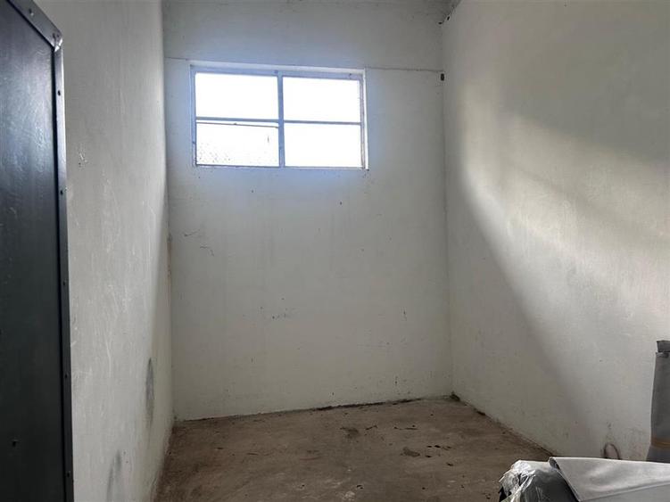 Hala industriala de vanzare in Marghita – 930 mp utili, teren 2470 mp, toate uti