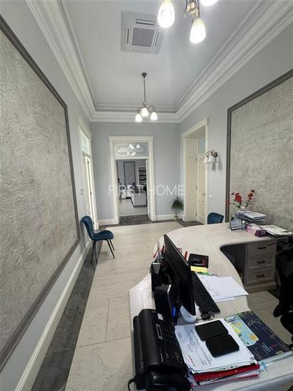 Spatiu Ultracentral 411 mp utili,S+P+1,1.500 mp teren, complet renovat - 9
