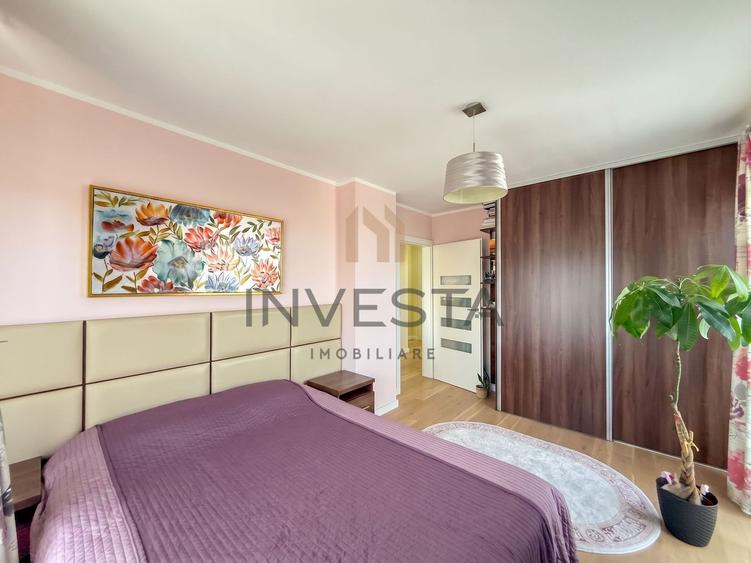 Apartament 4 camere cu terasa de 30 mp, etaj intermediar, Buna Ziua!