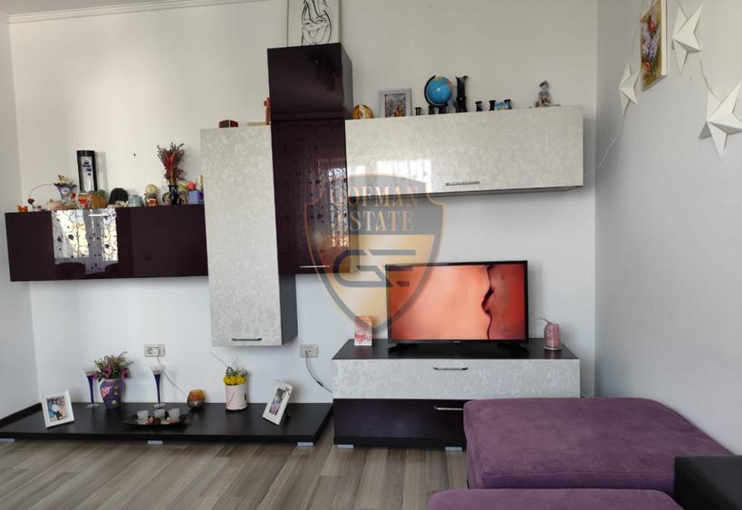 Apt duplex, 3 camere, Poarta 6, 60 mp, parcare, mansarda 2014, centrala gaz, A/C