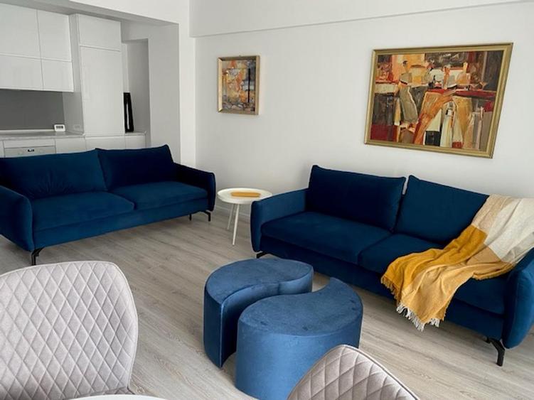 Unirii Studio 50 Mp cu balcon si prox. metrou