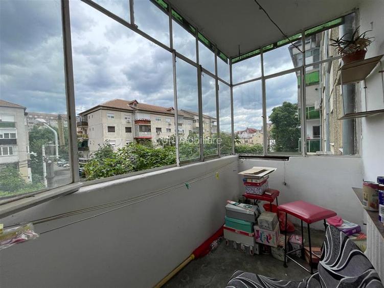 APARTAMENT 3 CAMERE | ETAJ 2 | DECEBAL | ALUMINEI | ORADEA | - 13