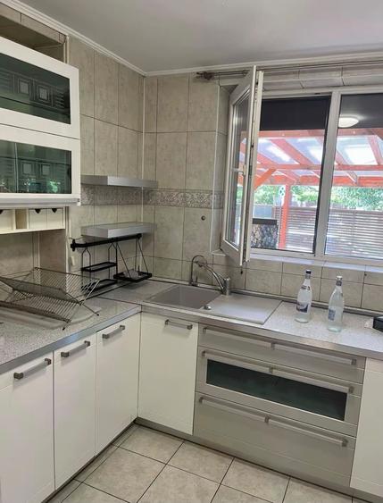 Vila 5 camere | Metrou Crangasi 8' | Birou/locuinta | Spatios