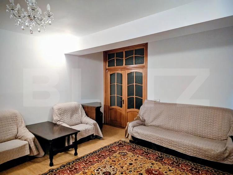 Apartament 3 camere, 80 mp, zona Podul de piatra