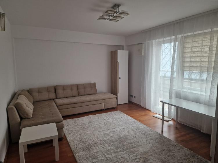 De Inchiriat Apartament 2 camere decomandat zona centrala Suceava
