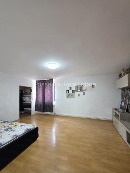 Muntele Mare | Casa cu 5 Camere | 200 mp | 8 Minute de Metrou | COMISION 0% - 7