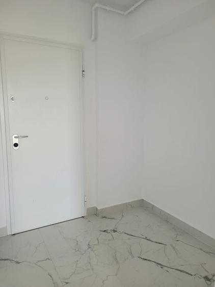 2 Camere Auchan Titan Acces Metrou si Transport S.T.B