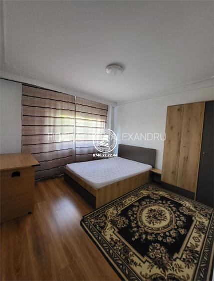 Apartament cu 3 camere Zona Nicolina