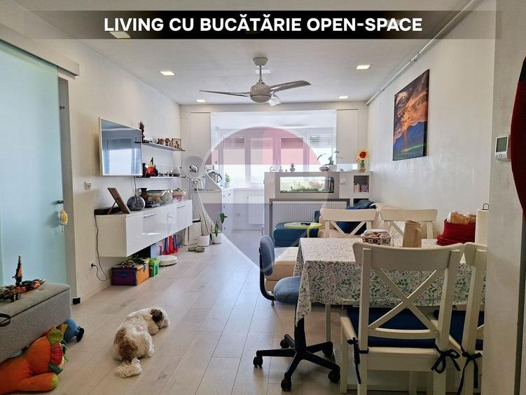 DE VANZARE- priveliste dintr un apartament ultracentral