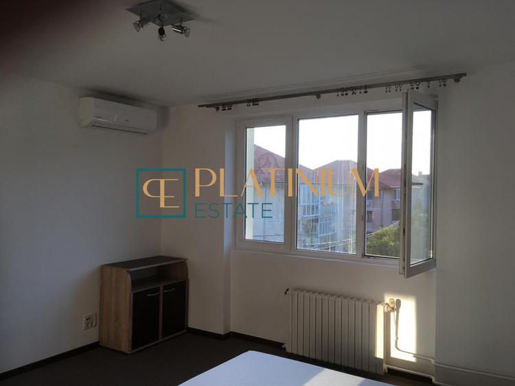 P4985 Apartament cu 2 camere DECOMANDAT, zona Complexul Studențesc