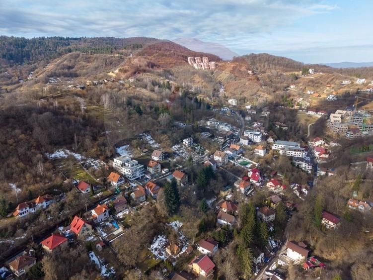Teren intravilan 3.731 mp – Oportunitate rară de investiție în Brașov!
