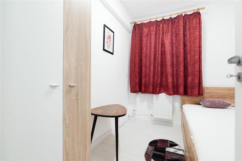 RECO Apartament cu 4 camere Central